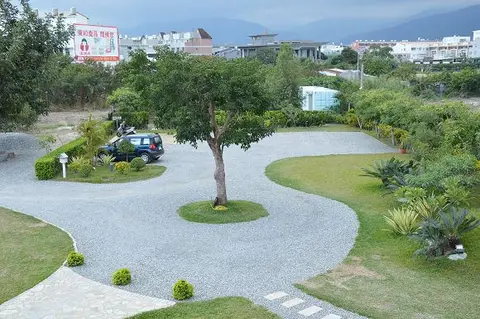 台東 仲夏綠茵庭園 民宿 8