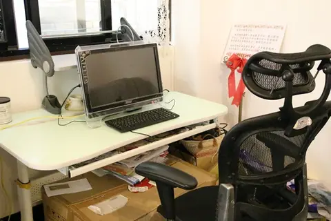 提供電腦