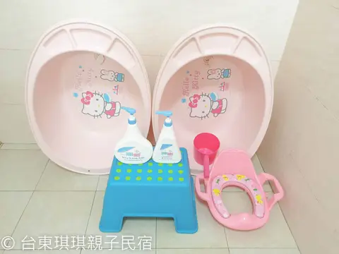 2樓)陽台房--Kitty馬車主廚滑梯房/dyson Pure Hot+Cool三合一涼暖空氣清淨機/附玩具/附消毒鍋/獨立陽台及洗衣機＆晾曬空間/浴室乾濕分離附澡盆 照片 4