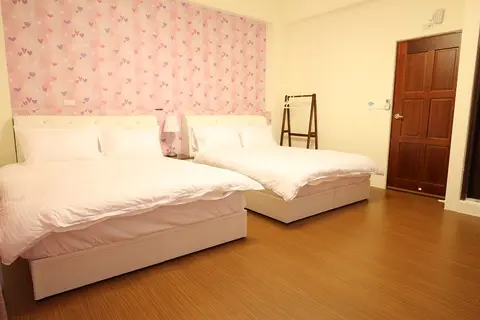 202 心花怒放 4人房 照片 3