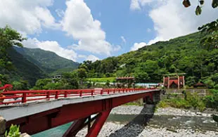 知本森林遊樂區
