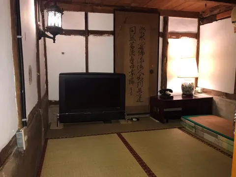 筑高亦朗民宿