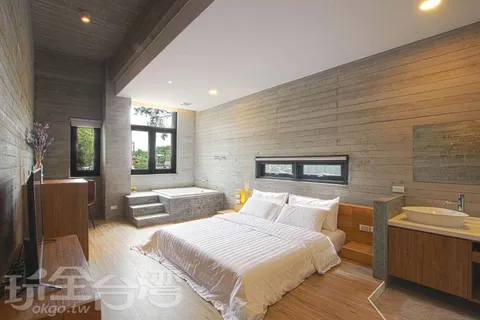139玩。房子